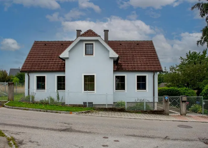 Εξοχικό σπίτι Atrium Roselina *