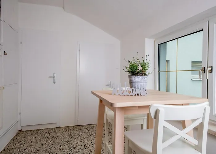 Εξοχικό σπίτι Atrium Roselina